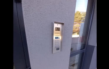 Domofon Cyfral PC-4000RV: do bloków i nowych osiedli
