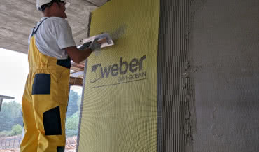 Wełna mineralna ISOVER Fasoterm 35 z systemem weber.therm WM to czysta elewacja na lata