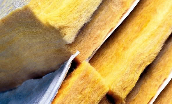 Wełna mineralna skalna i szklana - co je różni?
